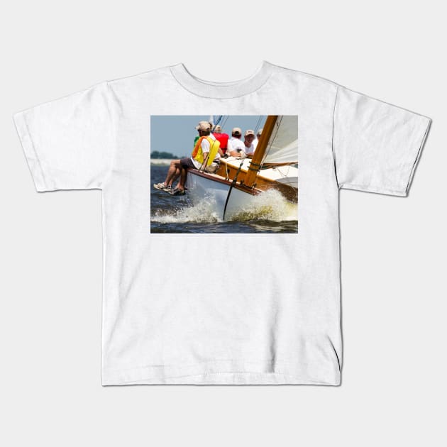 Barnegat Bay A-Cat, Mary Ann, charging at you! Kids T-Shirt by fparisi753